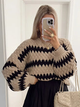 Striped Print Knitted Short Pullover Fashion O Neck Lantern Long Sleeve Sweater